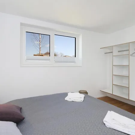 Amazing In Lembruch-duemmer With Wifi Feriehus Lembruch